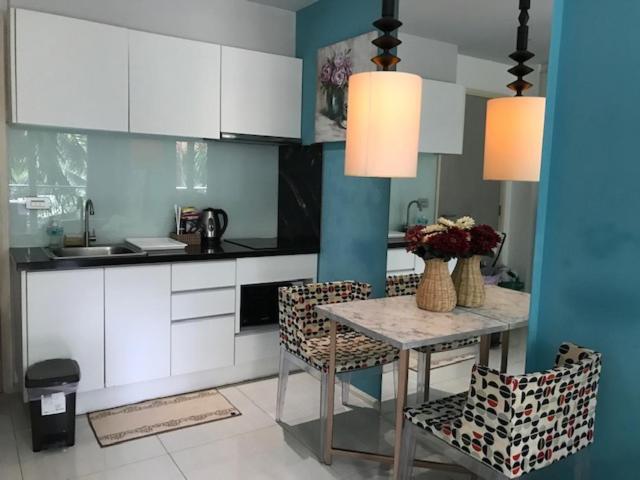 Atlantis Waterpark Apartment Bãi biển Jomtien Ngoại thất bức ảnh